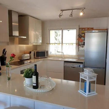 Holiday home Roque Del Conde With Private Pool, Terrace With Fantastic Sea Views, Wifi, Garden, Garage Adeje